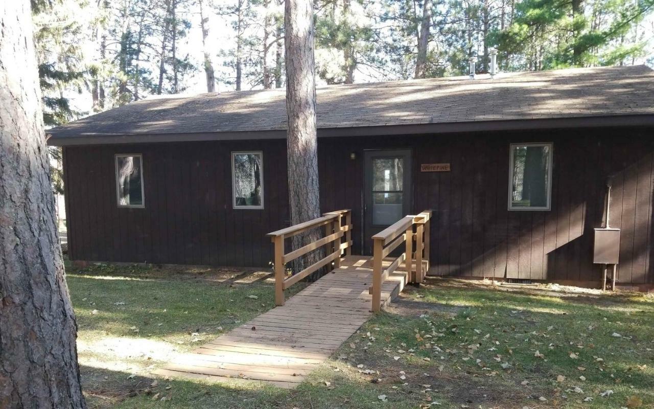 Evergreen Bay Resort Lake Cabin Near Itasca Park Rapids Exterior photo