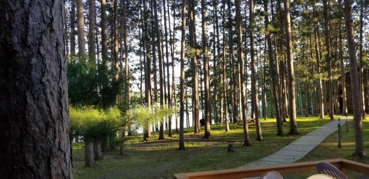 Evergreen Bay Resort Lake Cabin Near Itasca Park Rapids Exterior photo